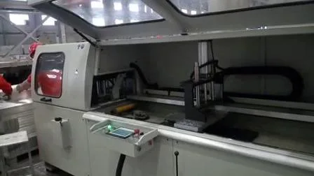 Scie de coupe automatique CNC pour fenêtres et portes en aluminium